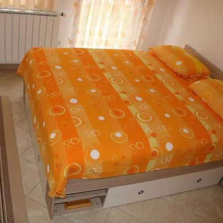 Apartma Na Vasi * Zaga